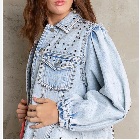 POL Rustic Studded Distressed Babe Denim Jacket size Small oversized NWOT - Picture 3 of 5